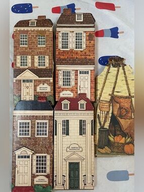 Patriotic Hallmark Bicentennial Doll Set of Historical USA Figures